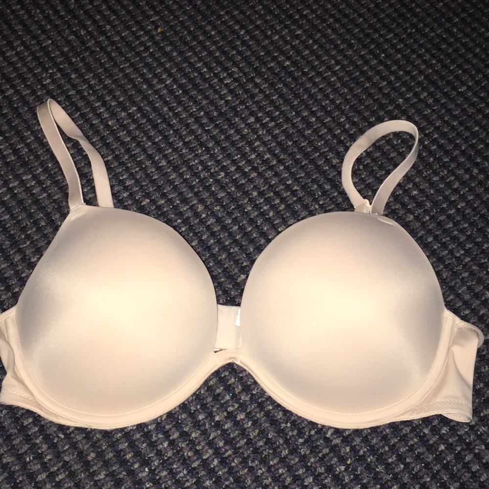 Victoria’s Secret PINK Super Push-up Bra
